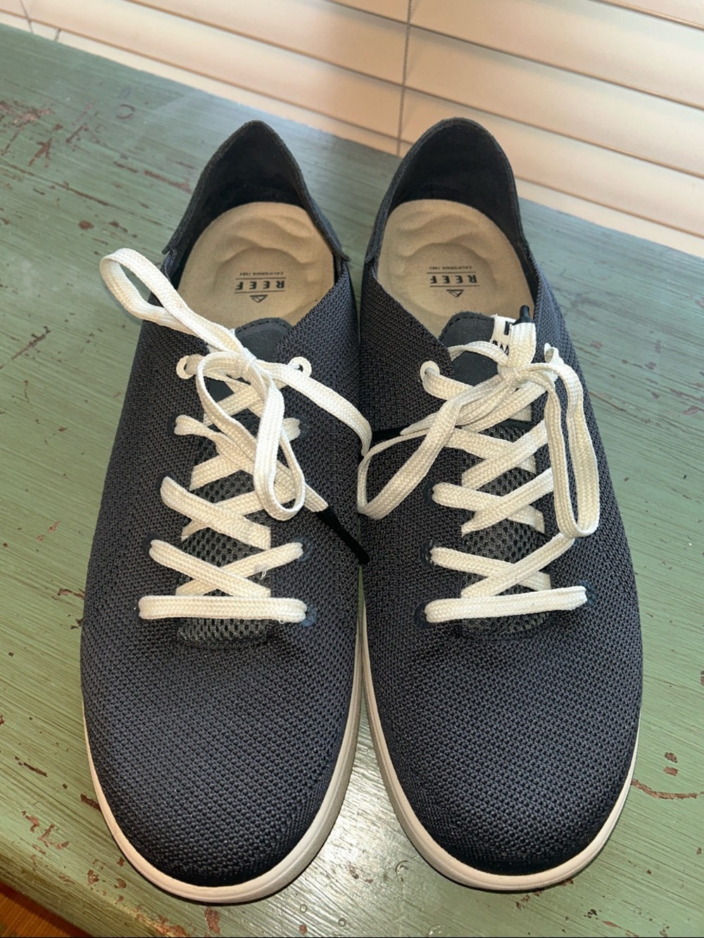 Reef Swellsole Navy Knit Lace-Up Sneakers with White Laces